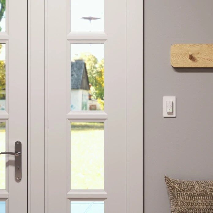 Nanoleaf ナノリーフ Sense+ スマートライトスイッチ 壁設置スイッチ 遠隔操作 1680万色 RGBCWマルチカラー スマートライト ゲーミングライト Wi-Fi HomeKit Alexa - 画像 (3)