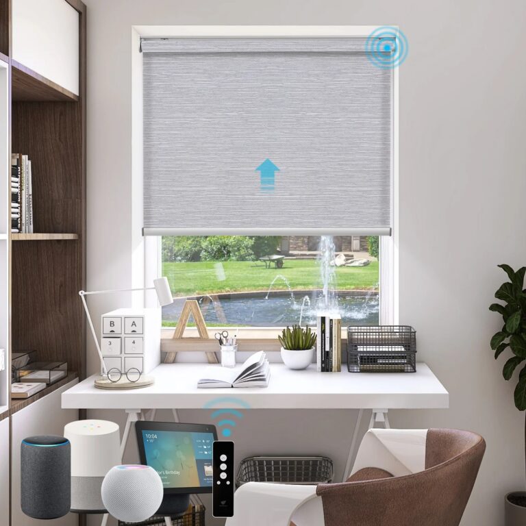 Essential エッセンシャル ロールスクリーン (遮光70%)